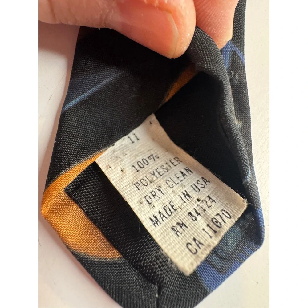 Vintage Guitar‎ Necktie Pair Ralph Marlin Utopia Music Novelty Ties
